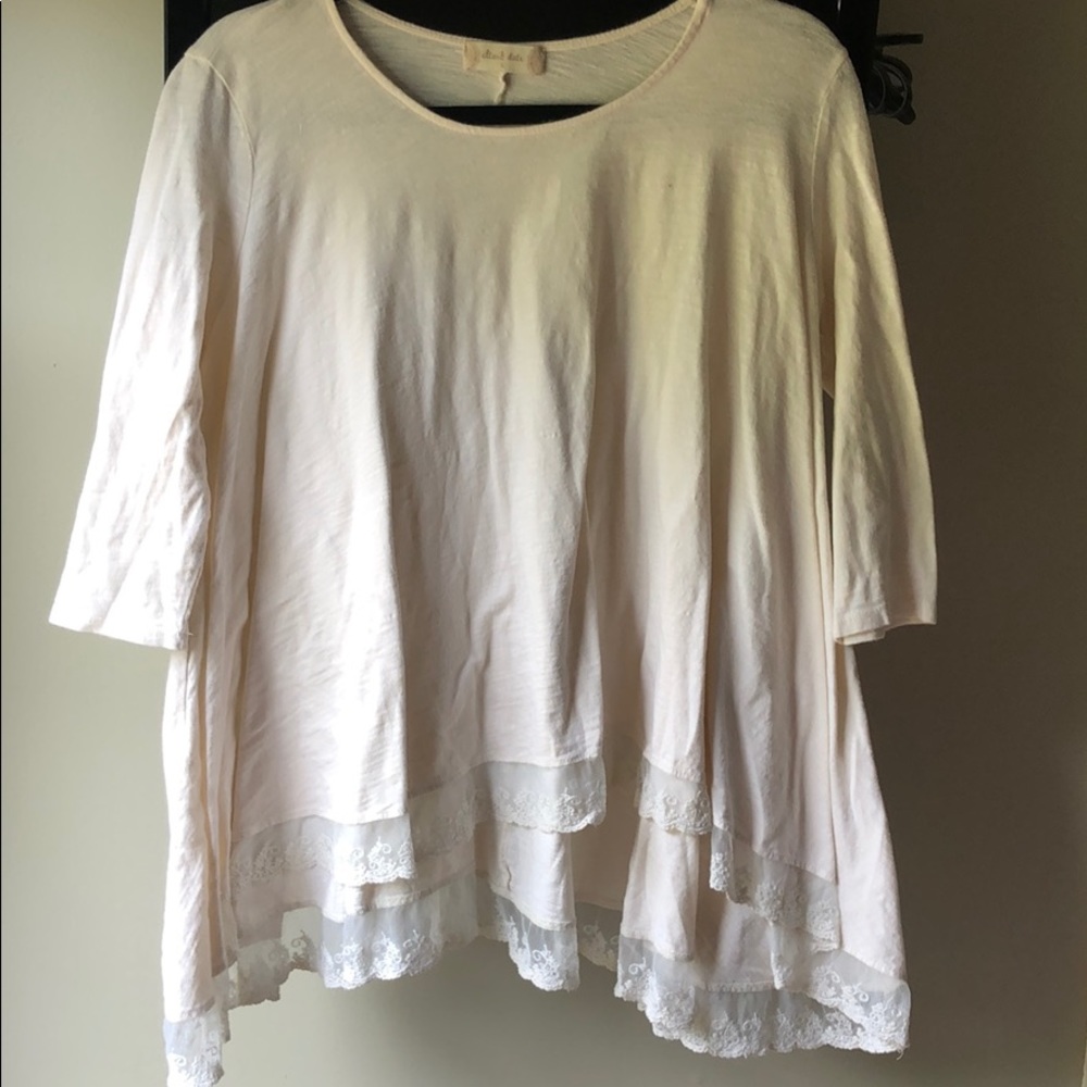 Altard State half sleeve laced edge shirt
